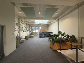 4006037_1.jpg