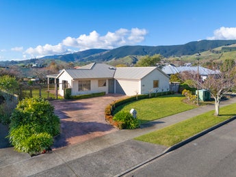 4006340_1.jpg