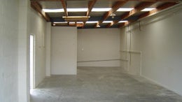 403689_1.jpg