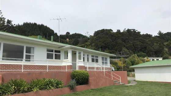 4051240_2.jpg
