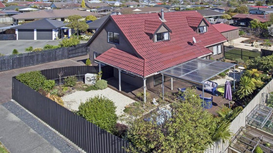 4051649_2.jpg