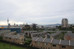 4100948_1.jpg
