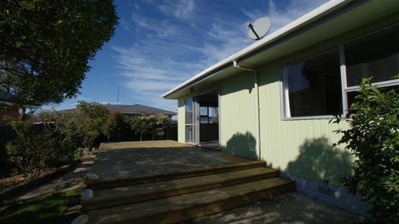 4103368_3.jpg