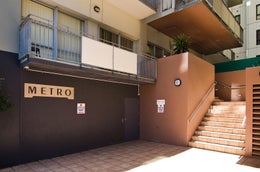 4103854_3.jpg