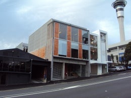 4104812_1.jpg
