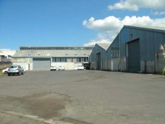 4108335_2.jpg
