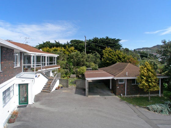 411544_3.jpg