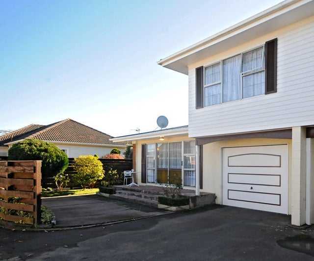 Residential By Negotiation 5/14 Fuller Grove, Woburn, Woburn, Lower