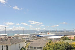 411900_1.jpg