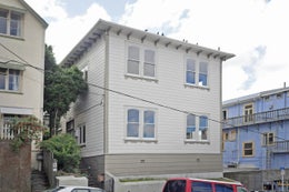 411923_1.jpg