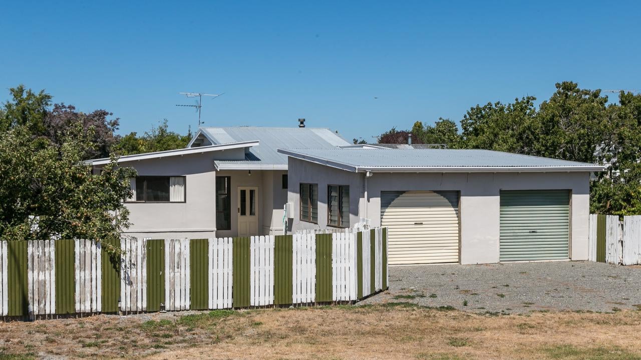 Residential Asking Price NZ 185 000 17 Beaumont Street Seddon