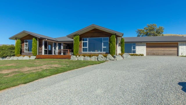 Lifestyle For Sale By Negotiation: 47 Kahu Way, Fairhall, Marlborough 