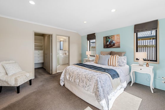 4137267_3.jpg