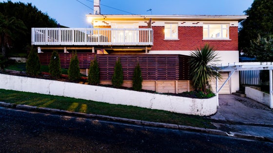 4600496_2.jpg