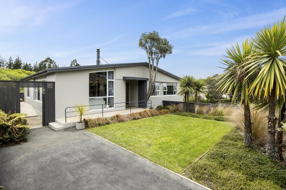 4602939_3.jpg