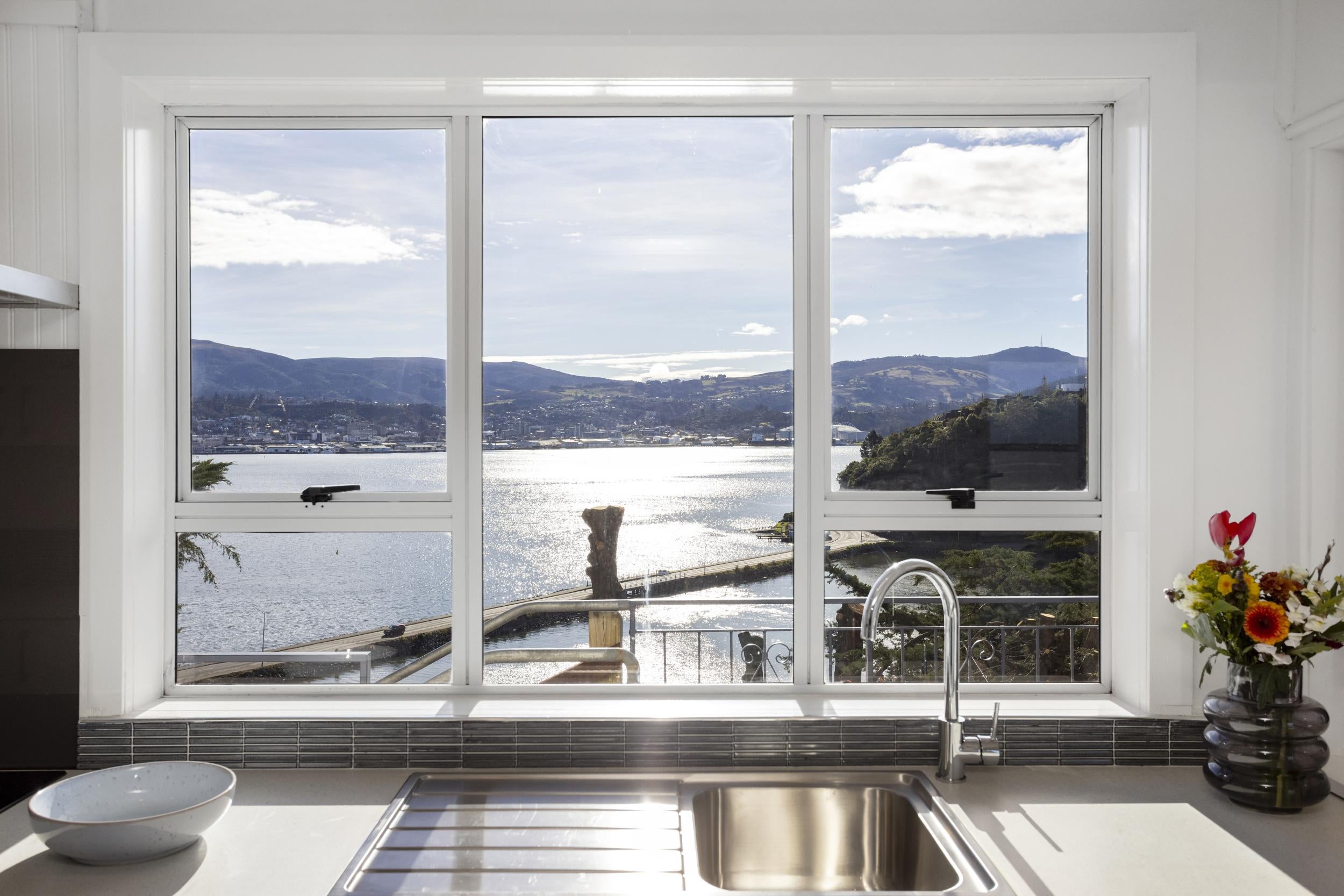 Photo 17 of 93 Moana Crescent, Musselburgh, Dunedin
