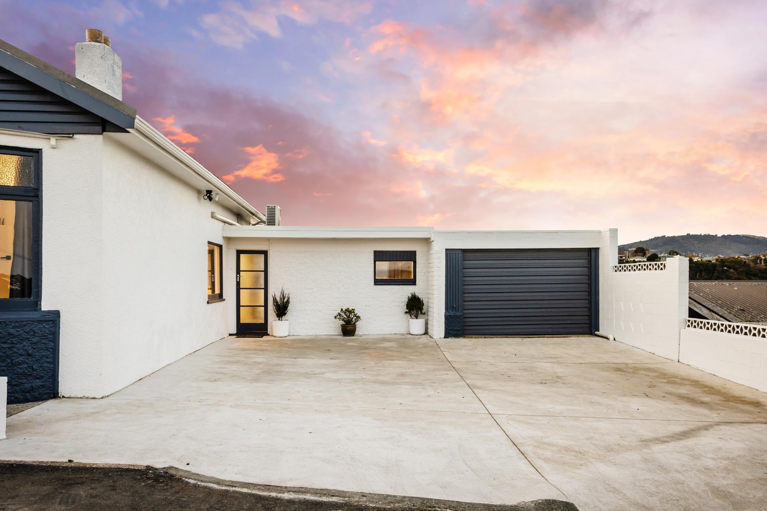 Photo 31 of 93 Moana Crescent, Musselburgh, Dunedin