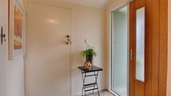 4700500_2.jpg