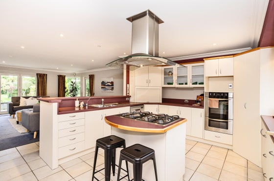 4853103_2.jpg
