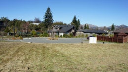 511767_1.jpg
