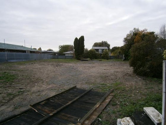 512162_3.jpg