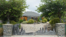 517190_1.jpg