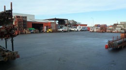 518272_1.jpg