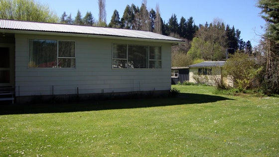 518462_3.jpg