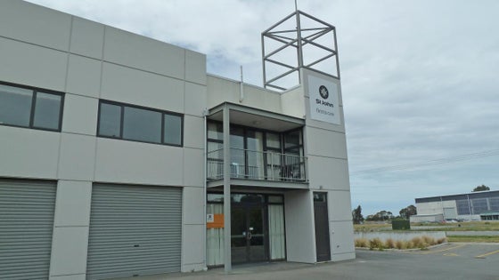 519244_3.jpg