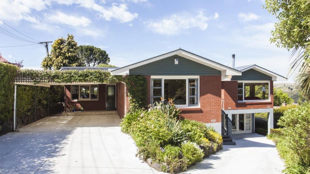 Residential Auction: 100B Hackthorne Road, Cashmere, Christchurch | Bayleys