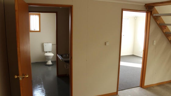 5511152_3.jpg