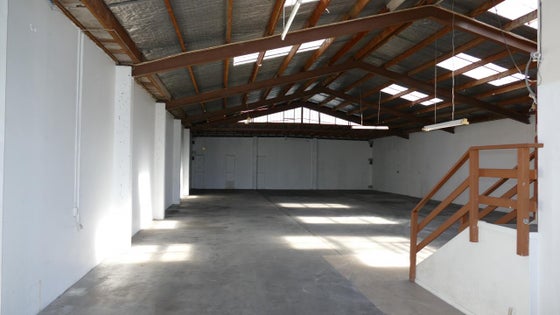 5511997_3.jpg