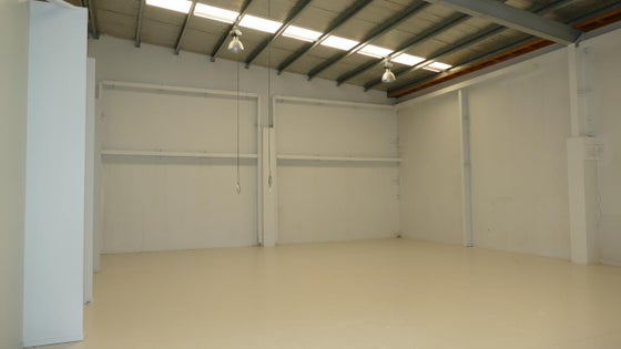 5512397_3.jpg