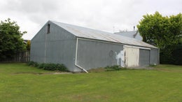 5513825_1.jpg