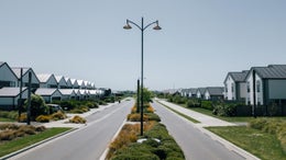 5514092_1.jpg