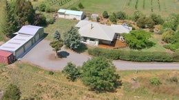 551460_1.jpg