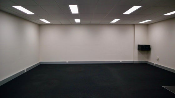 5514666_3.jpg