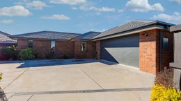 5515236_1.jpg