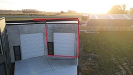 5515492_1.jpg