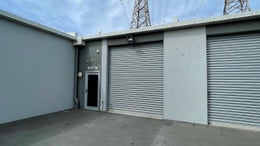 5516460_1.jpg