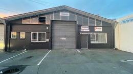 5516634_1.jpg