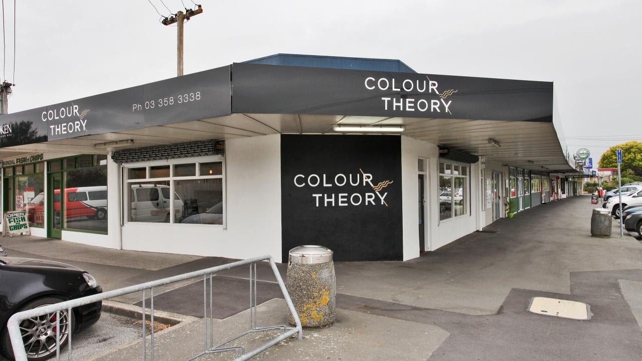 551806_2.jpg