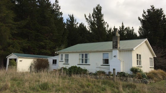 551857_3.jpg