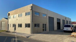 5518638_1.jpg
