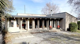 5518852_1.jpg