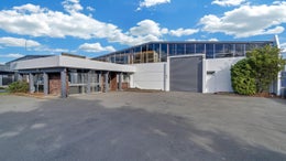 5521526_1.jpg