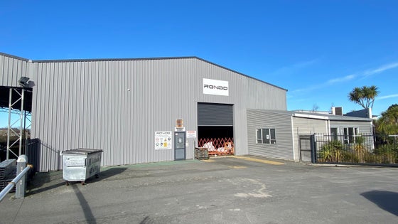 5521654_2.jpg