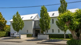 5522051_1.jpg