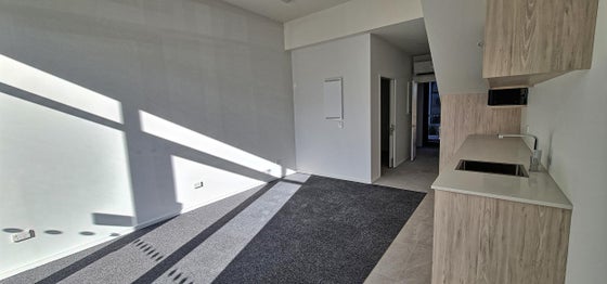 5524074_2.jpg