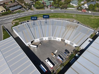 5526411_1.jpg